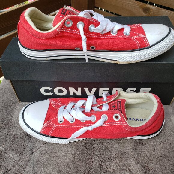 EUC CTAS Converse Street Slip GS 'Varsity Red' (Jr. 6) KICKS - Picture 7 of 9